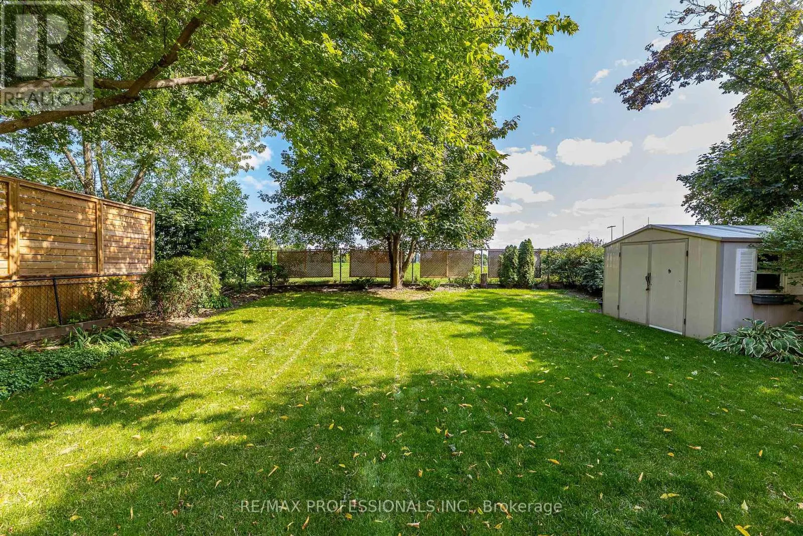 190 LONGWOOD DRIVE