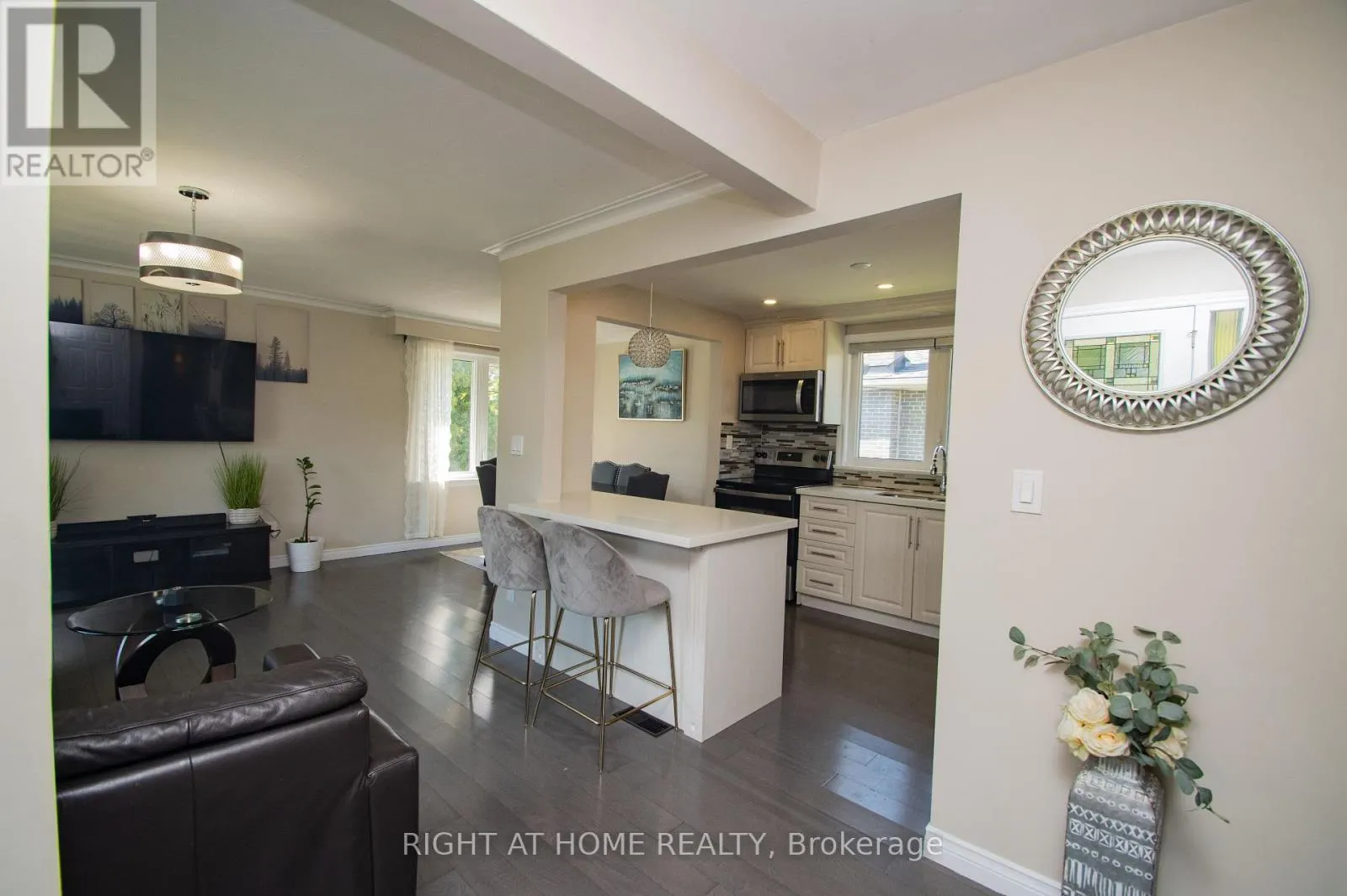 65 BRIDGENORTH CRESCENT