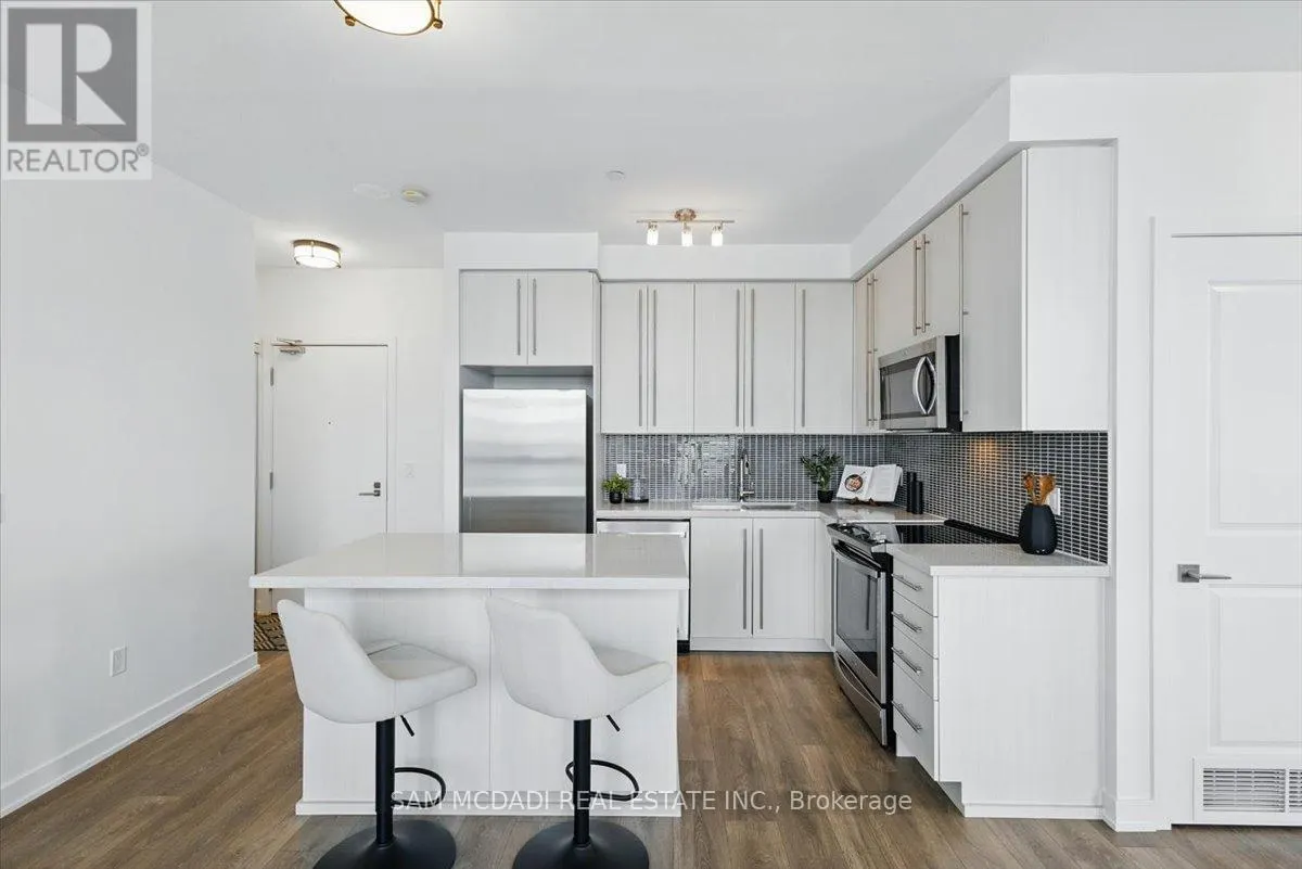 PH3 - 4655 GLEN ERIN DRIVE