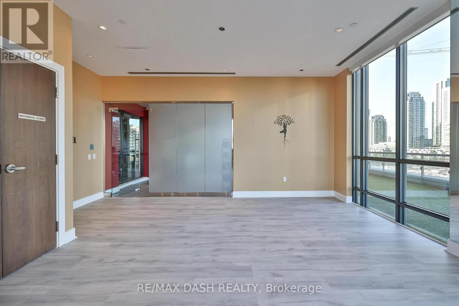 603 - 3975 GRAND PARK DRIVE