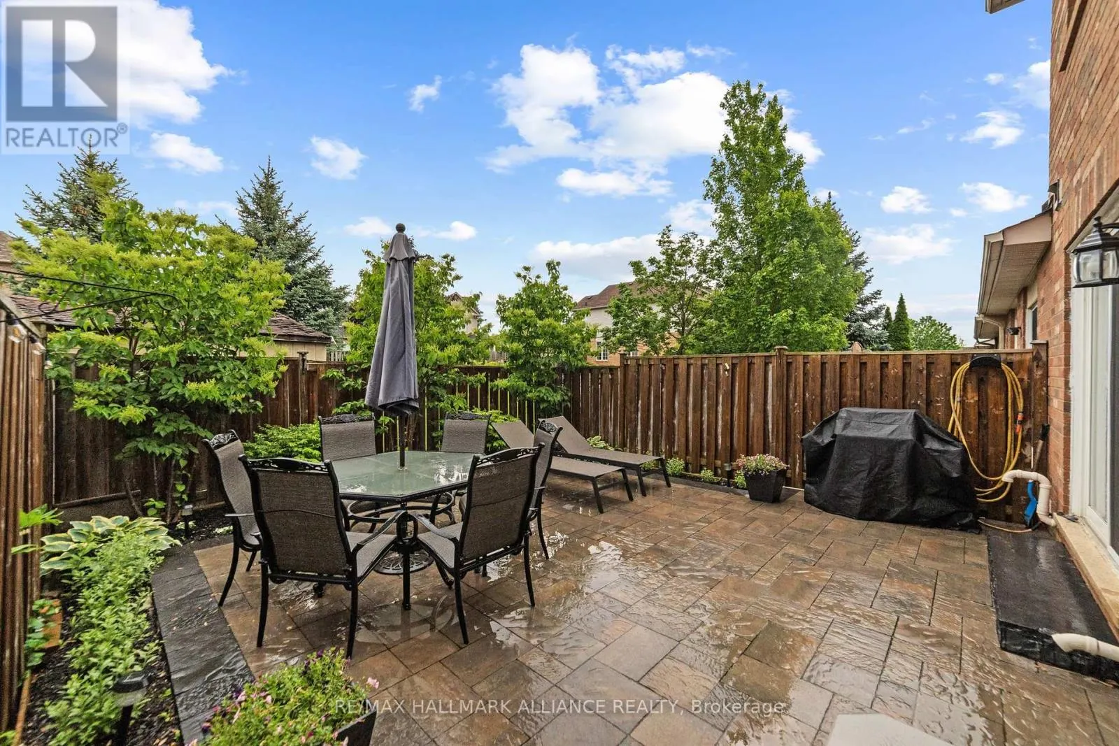 2185 BARONWOOD DRIVE