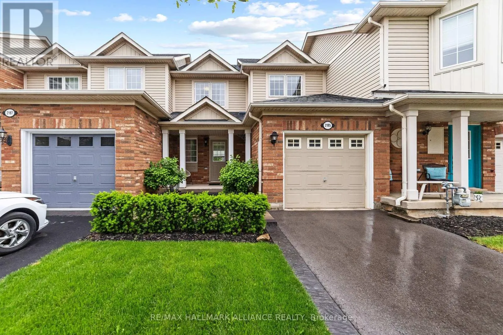 2185 BARONWOOD DRIVE