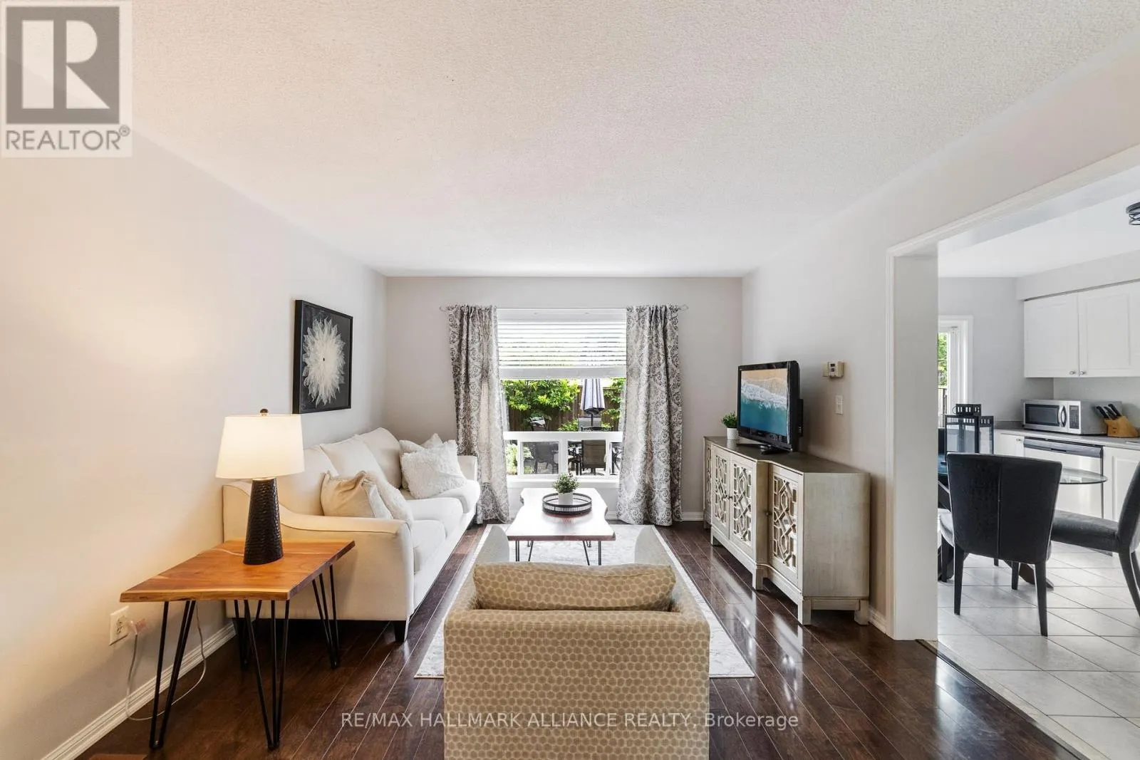 2185 BARONWOOD DRIVE