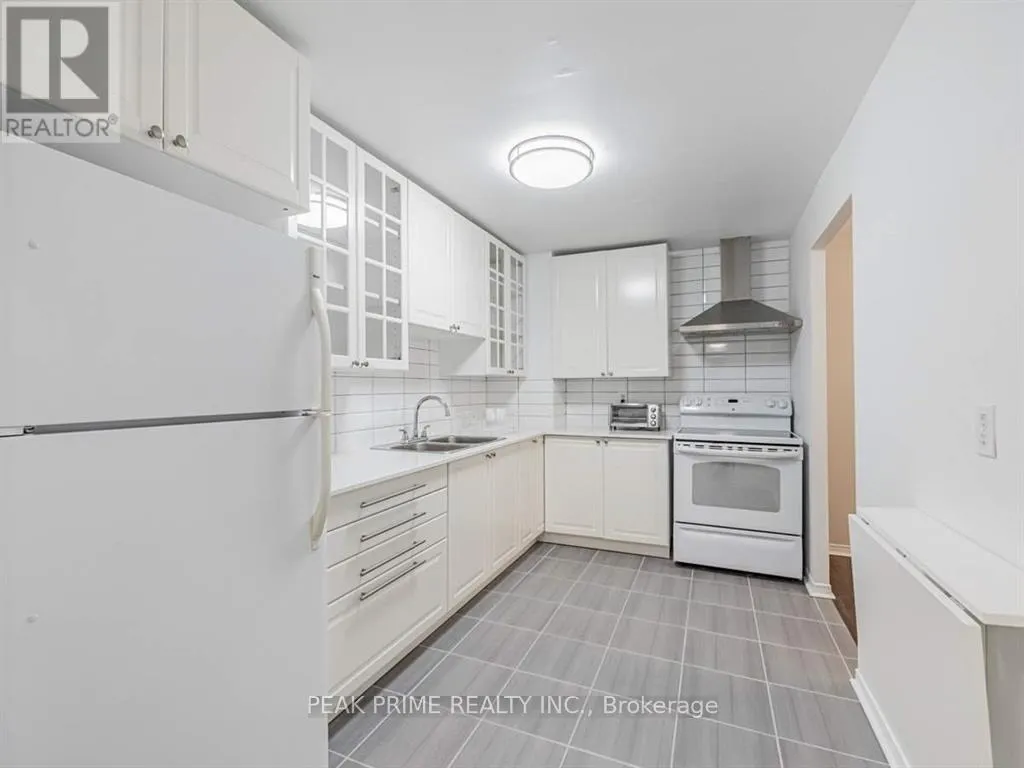 PH02 - 155 HILLCREST AVENUE