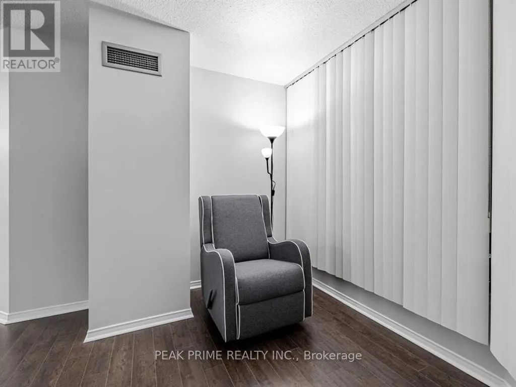 PH02 - 155 HILLCREST AVENUE
