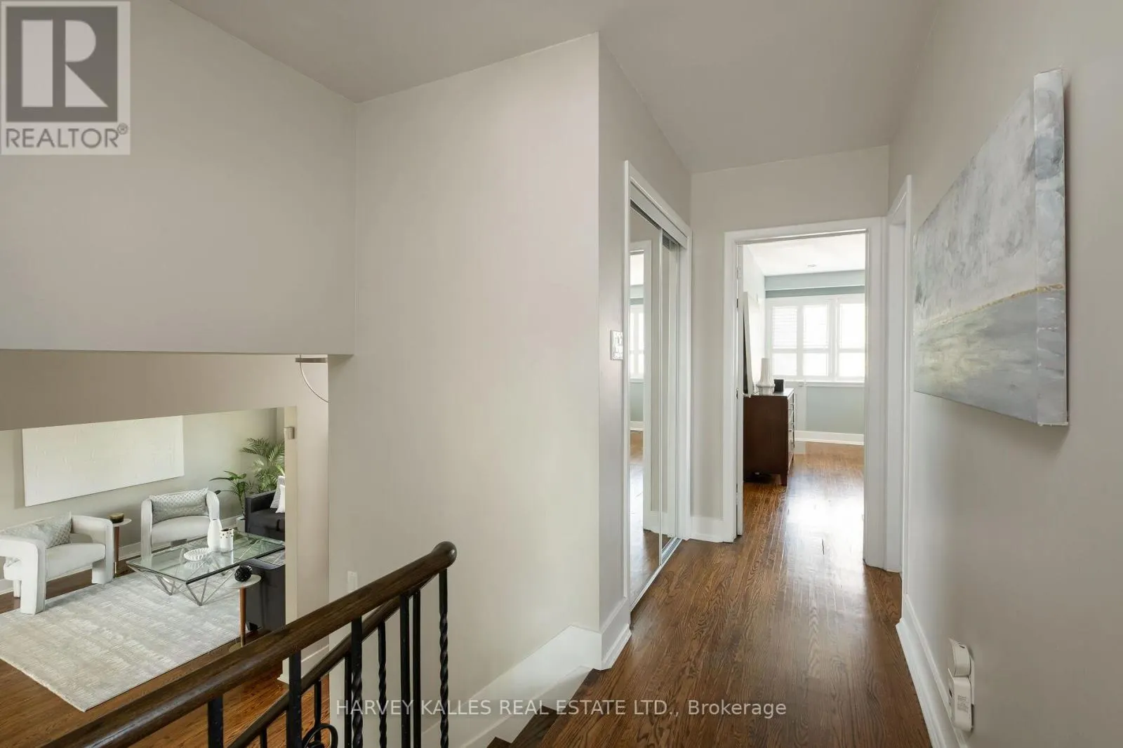 81 SUMMITCREST DRIVE