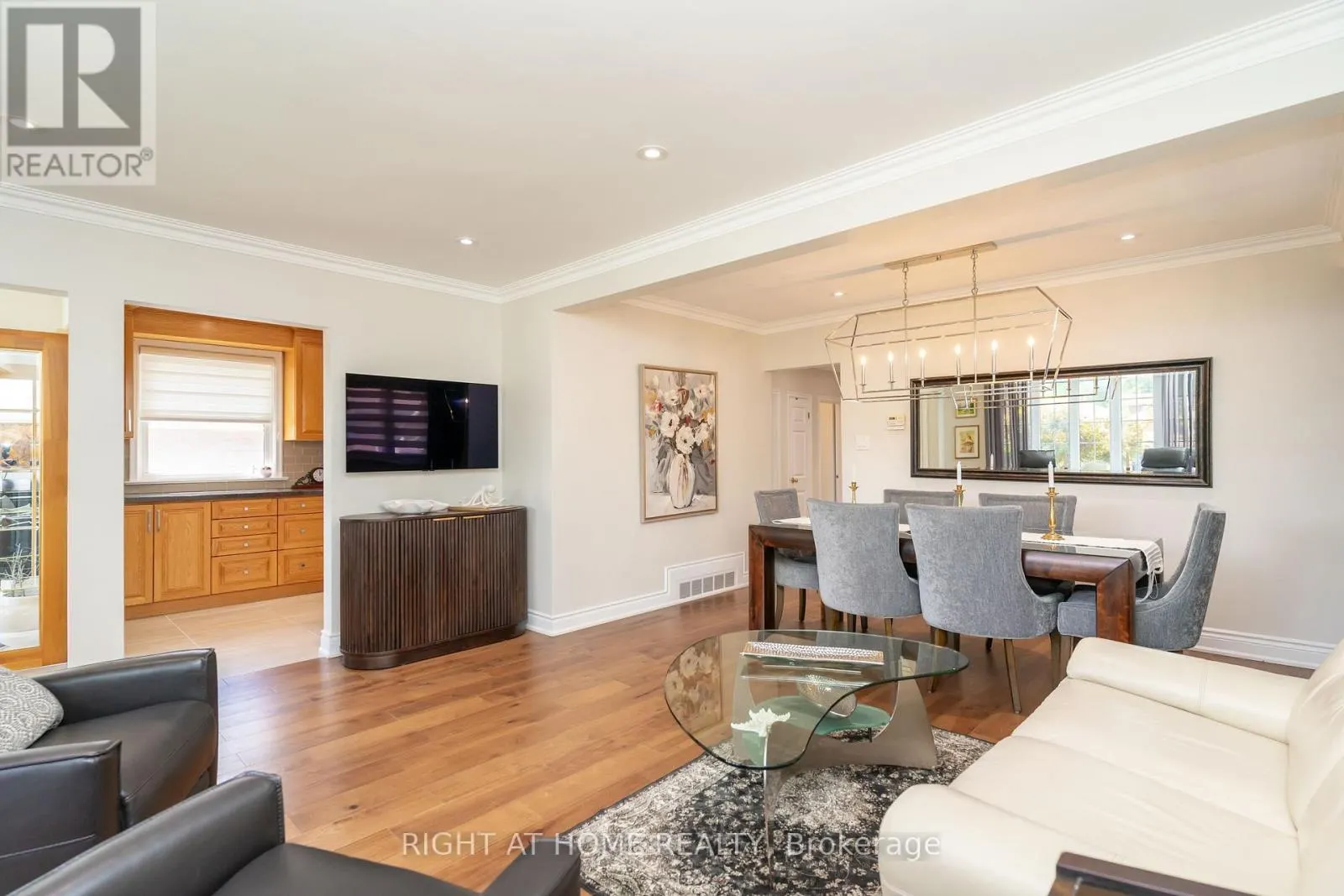 63 ALLONSIUS DRIVE