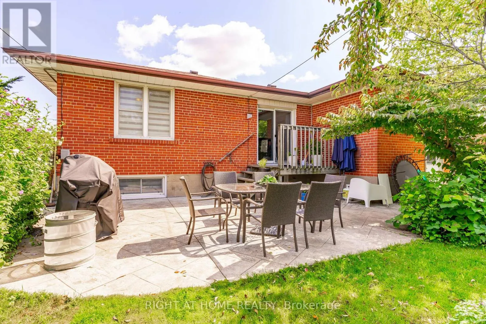 63 ALLONSIUS DRIVE