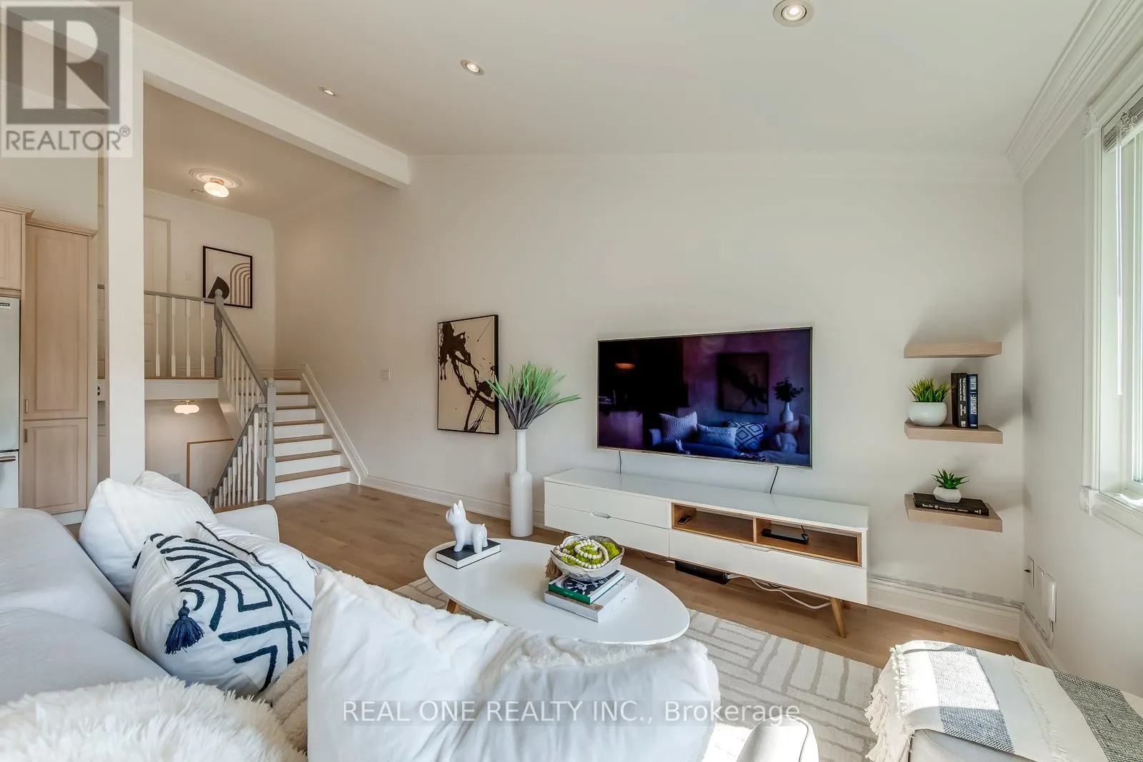 3291 FIELDGATE DRIVE