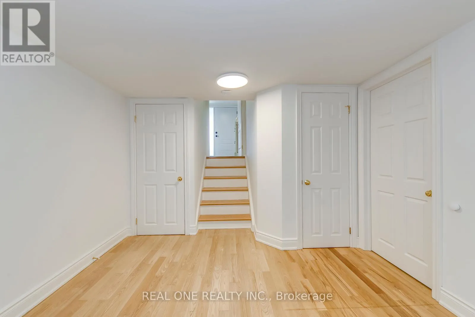 3291 FIELDGATE DRIVE