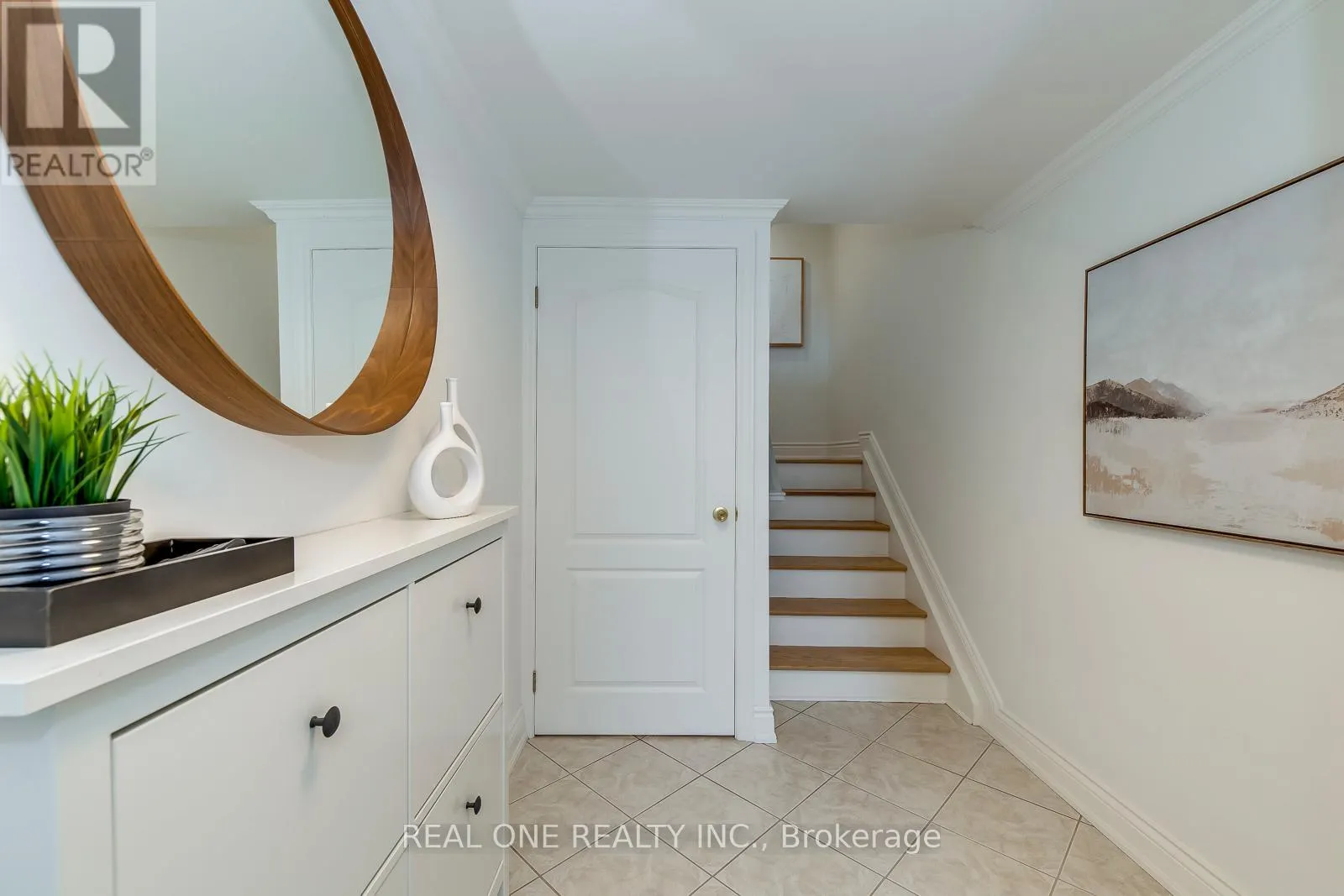 3291 FIELDGATE DRIVE