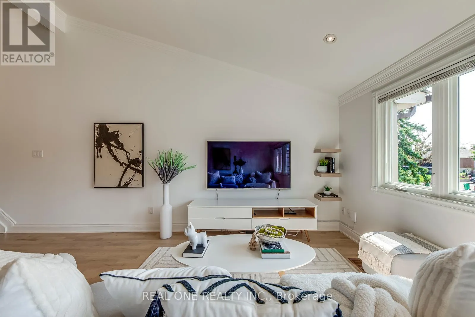 3291 FIELDGATE DRIVE
