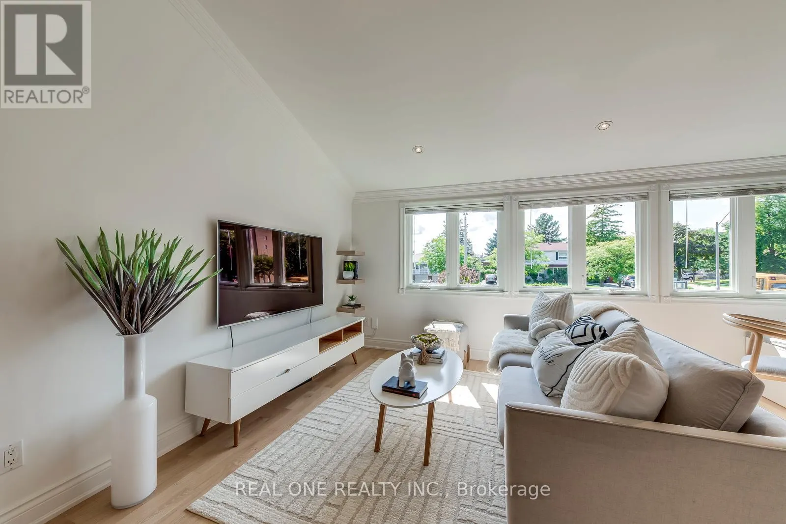 3291 FIELDGATE DRIVE