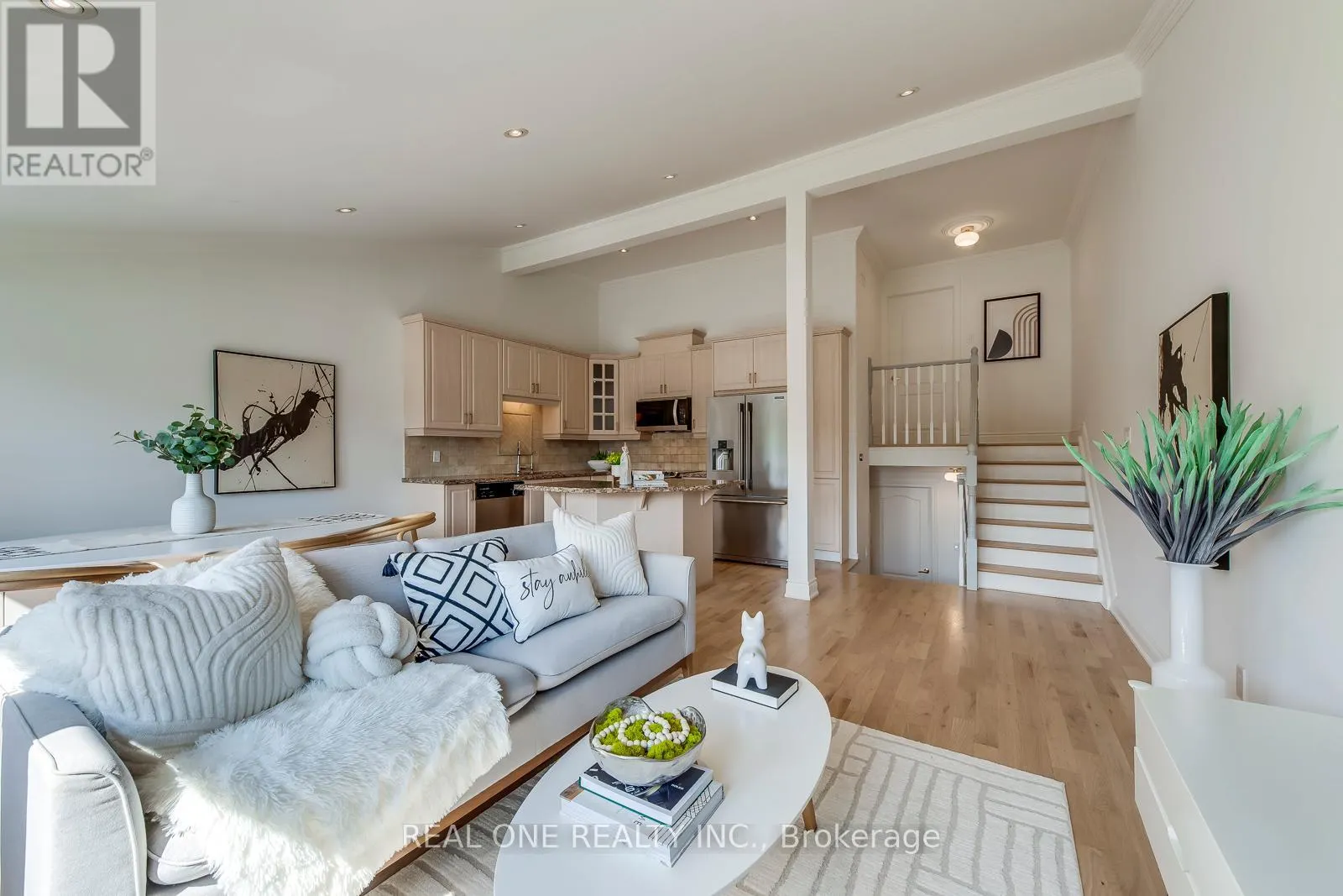 3291 FIELDGATE DRIVE