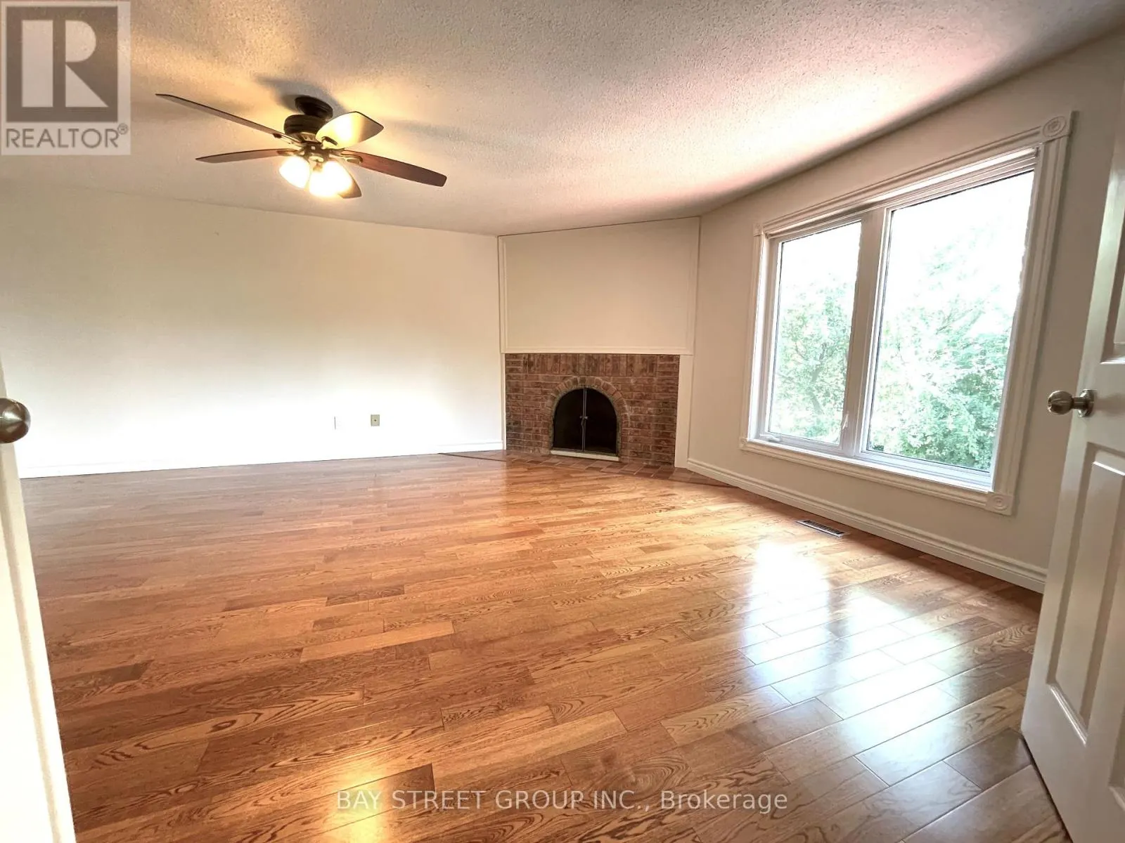 1412 PEERLESS COURT