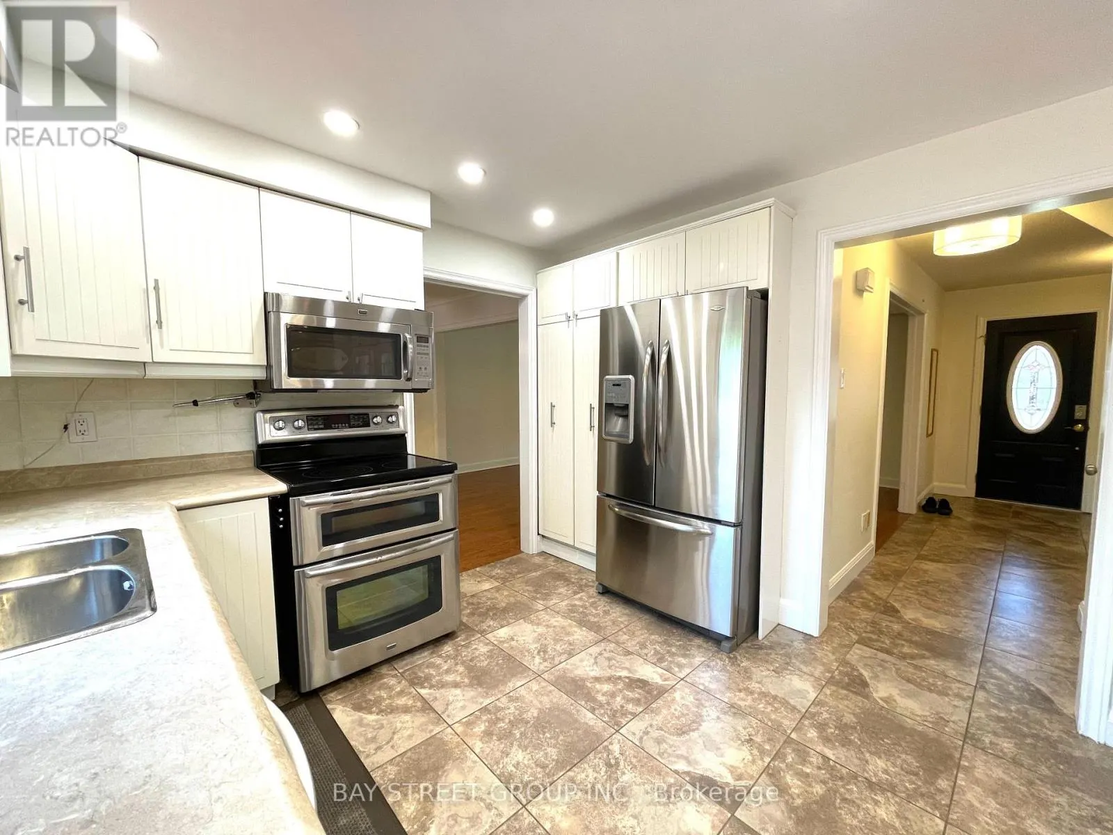 1412 PEERLESS COURT