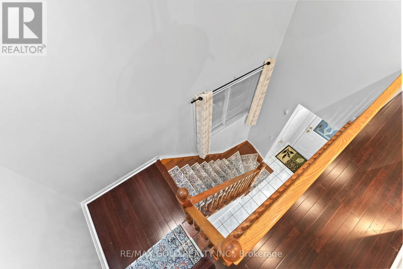 83 MOUNT RANIER CRESCENT