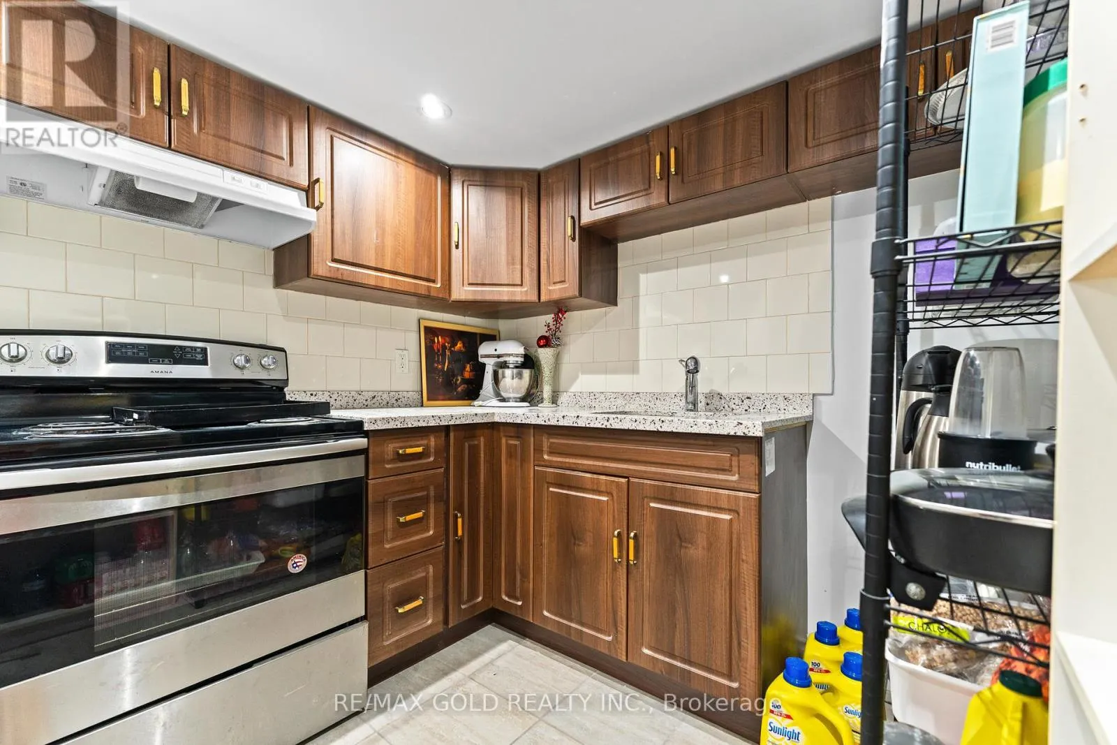 83 MOUNT RANIER CRESCENT