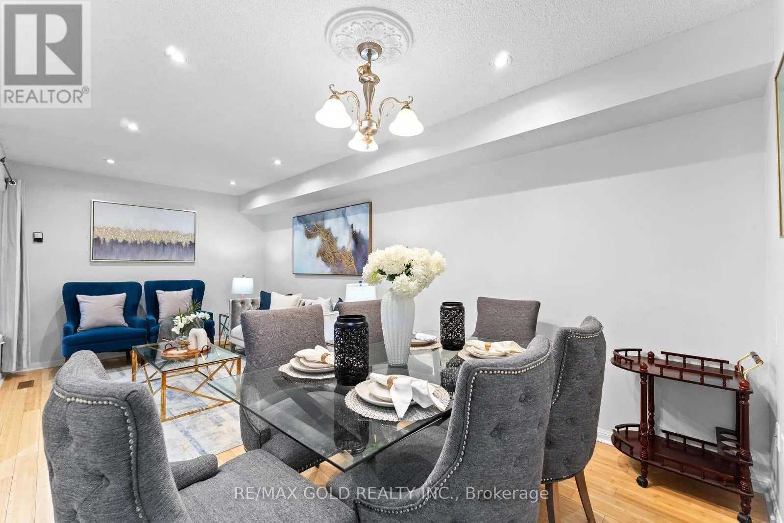 83 MOUNT RANIER CRESCENT