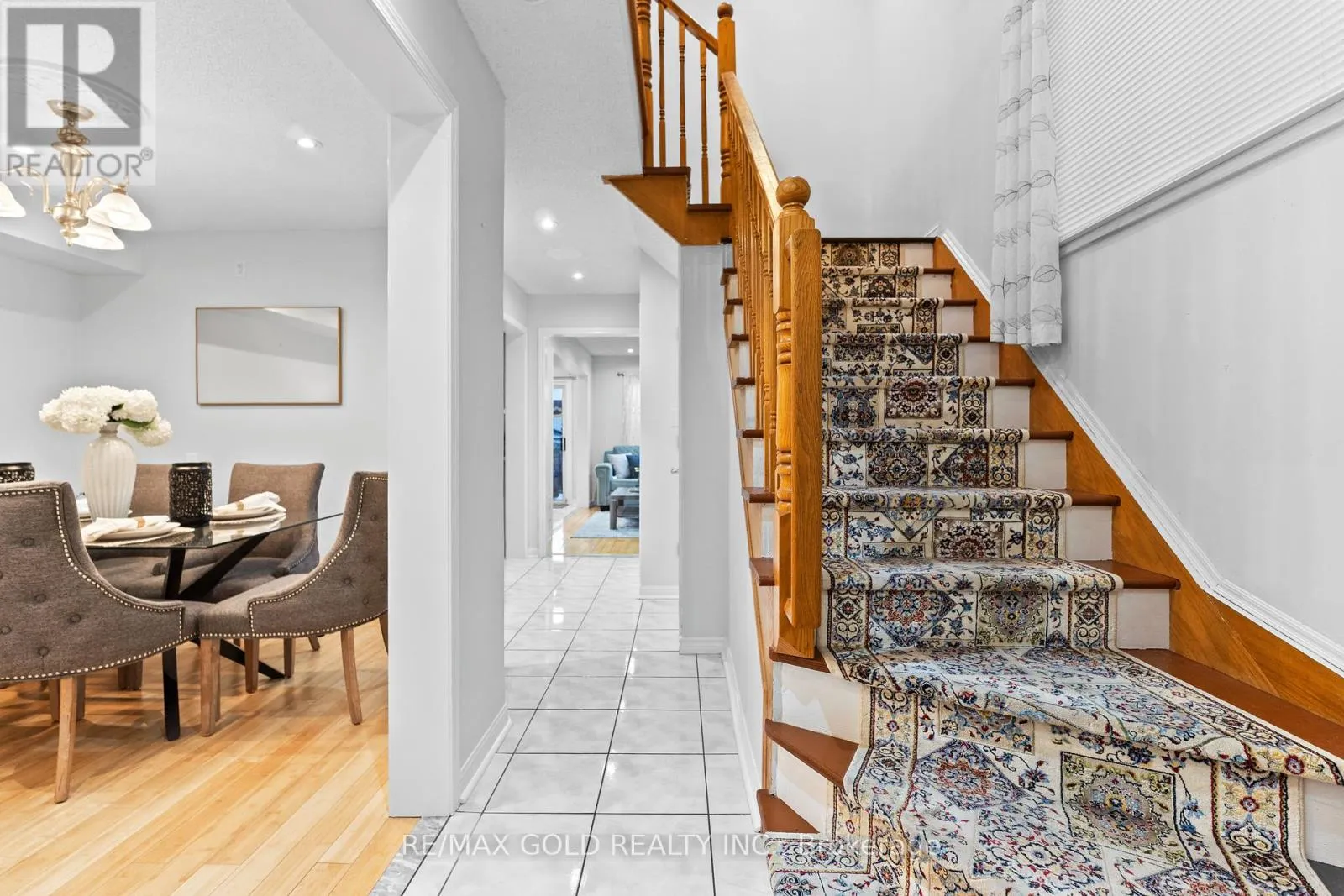 83 MOUNT RANIER CRESCENT