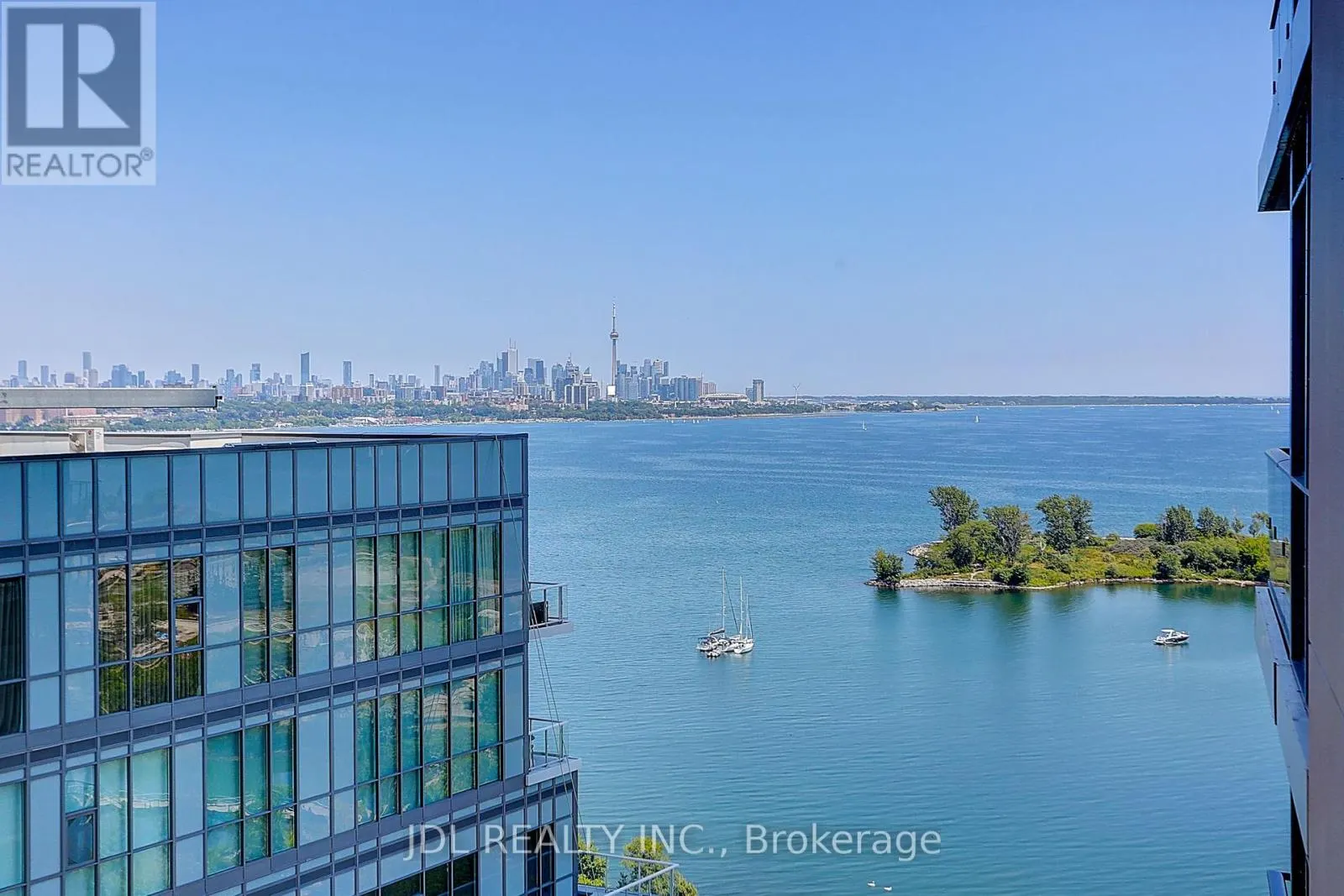 1909 - 59 ANNIE CRAIG DRIVE