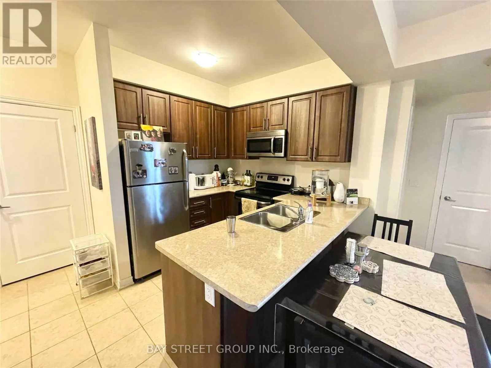 202 - 276 GATWICK DRIVE