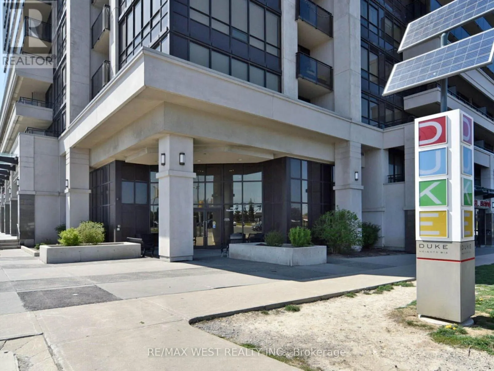 410 - 1060 SHEPPARD AVENUE