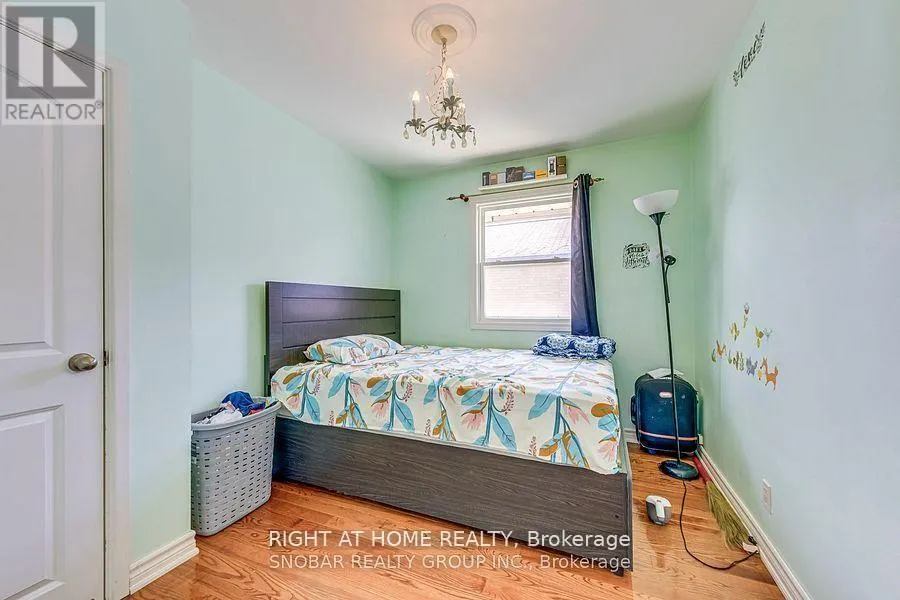 MAIN - 24 LUDGATE DRIVE