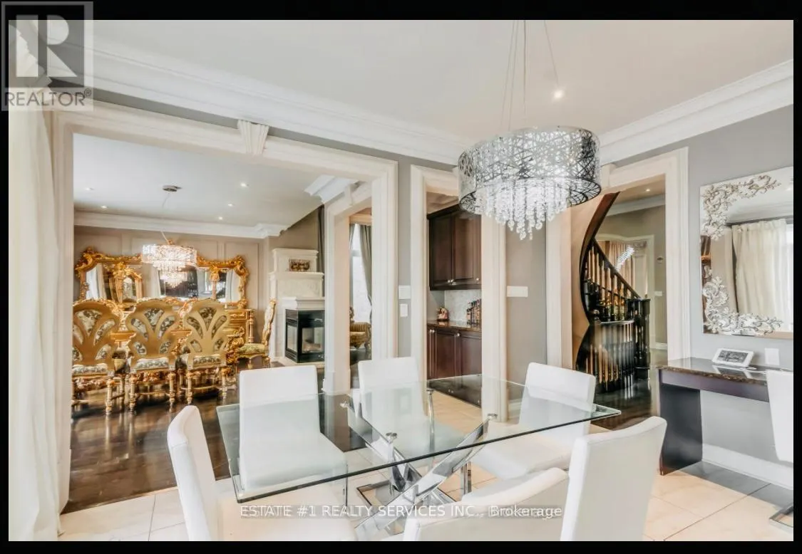 4 AGINCOURT CIRCLE