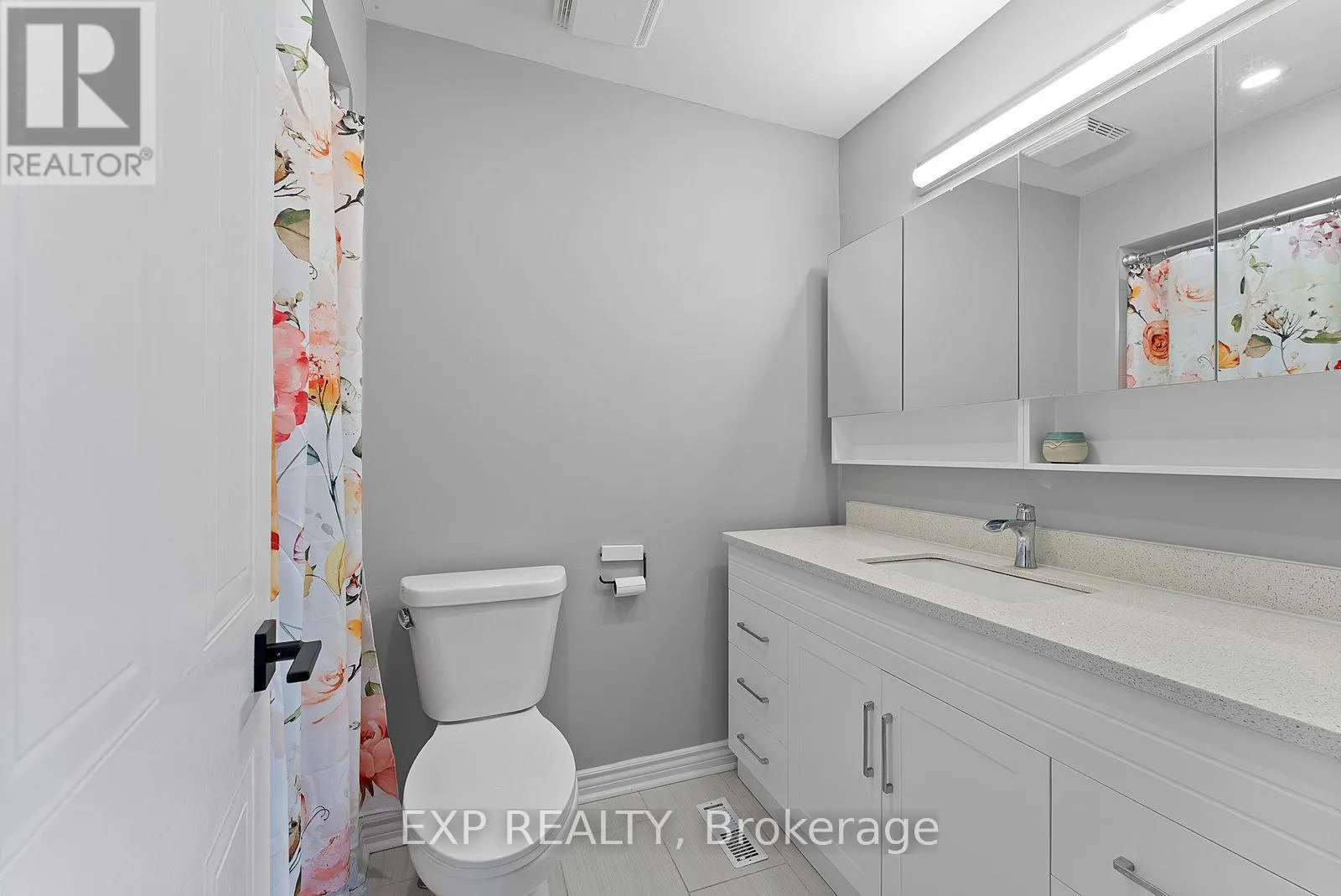532 - 895 MAPLE AVENUE