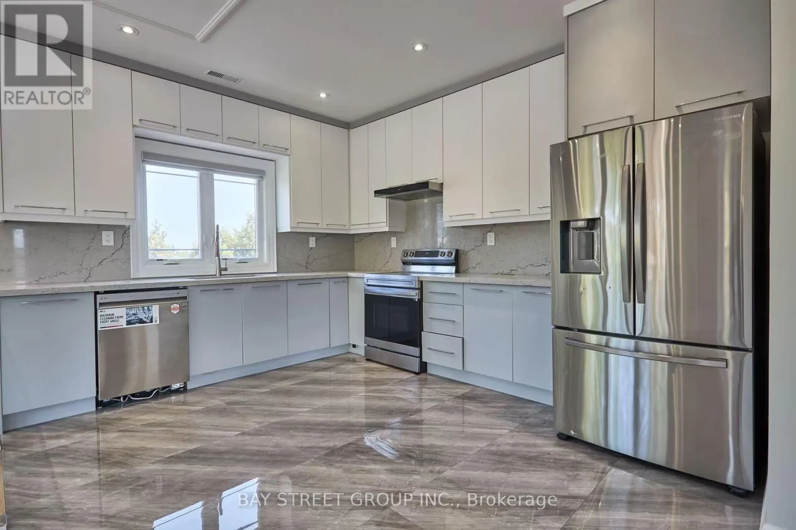 211 CORNELIUS PARKWAY