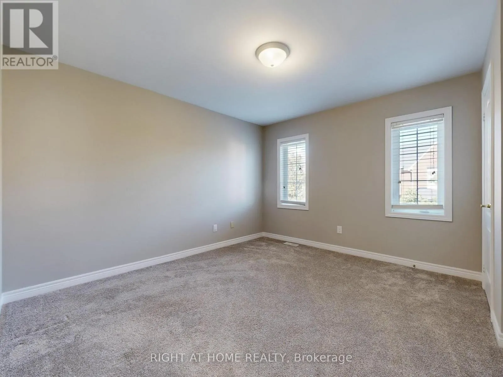 537 VAUGHAN COURT