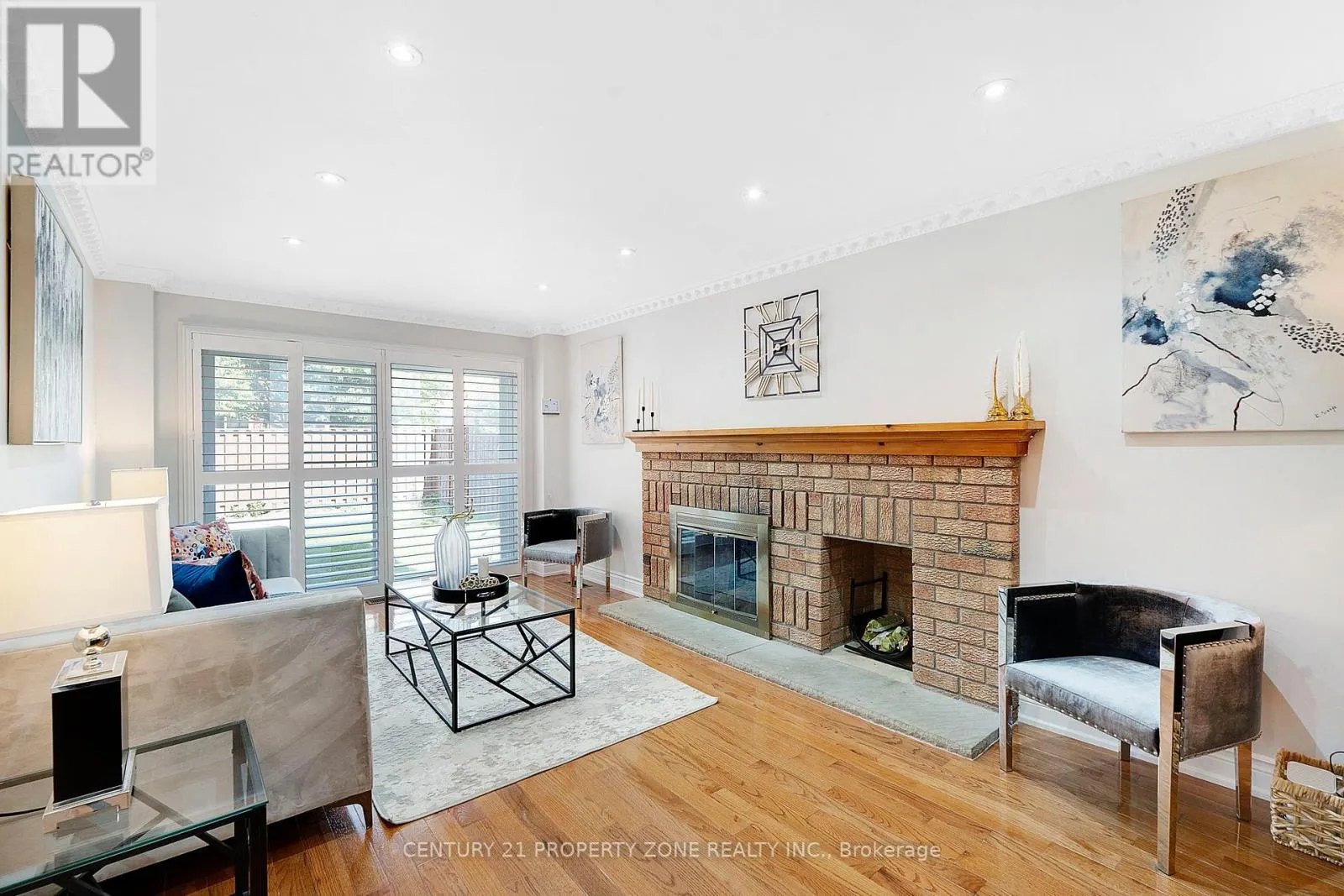 45 NOTTINGHAM CRESCENT