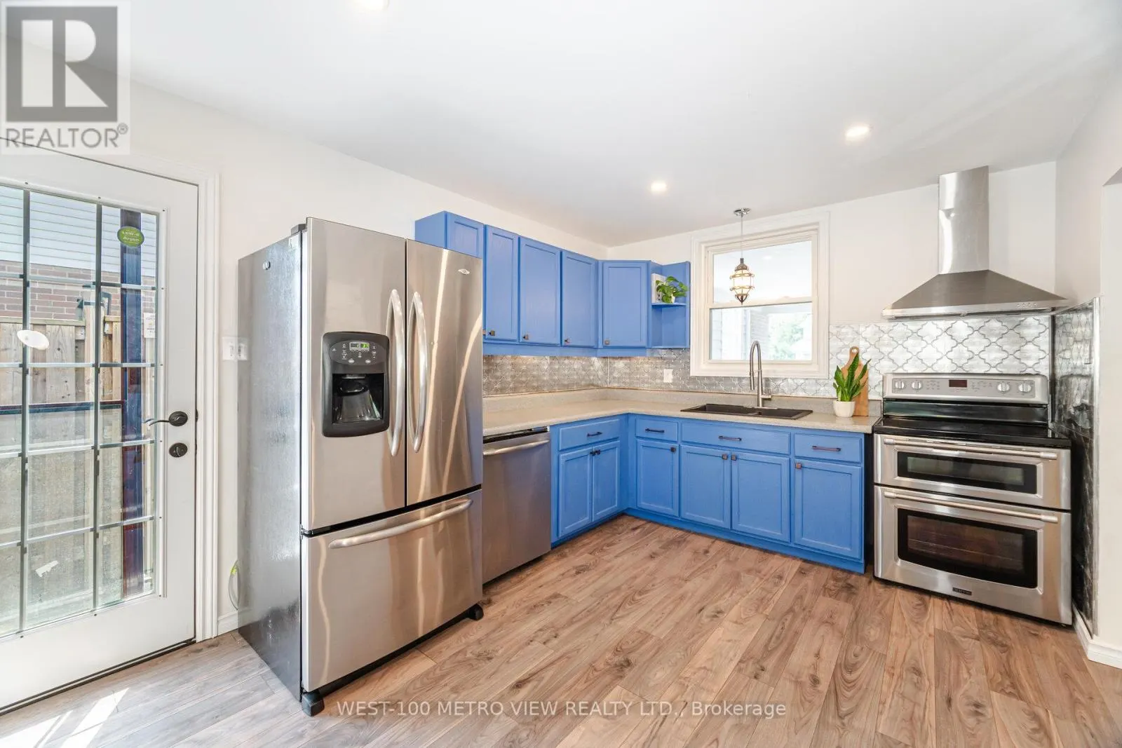 3339 MAINSAIL CRESCENT