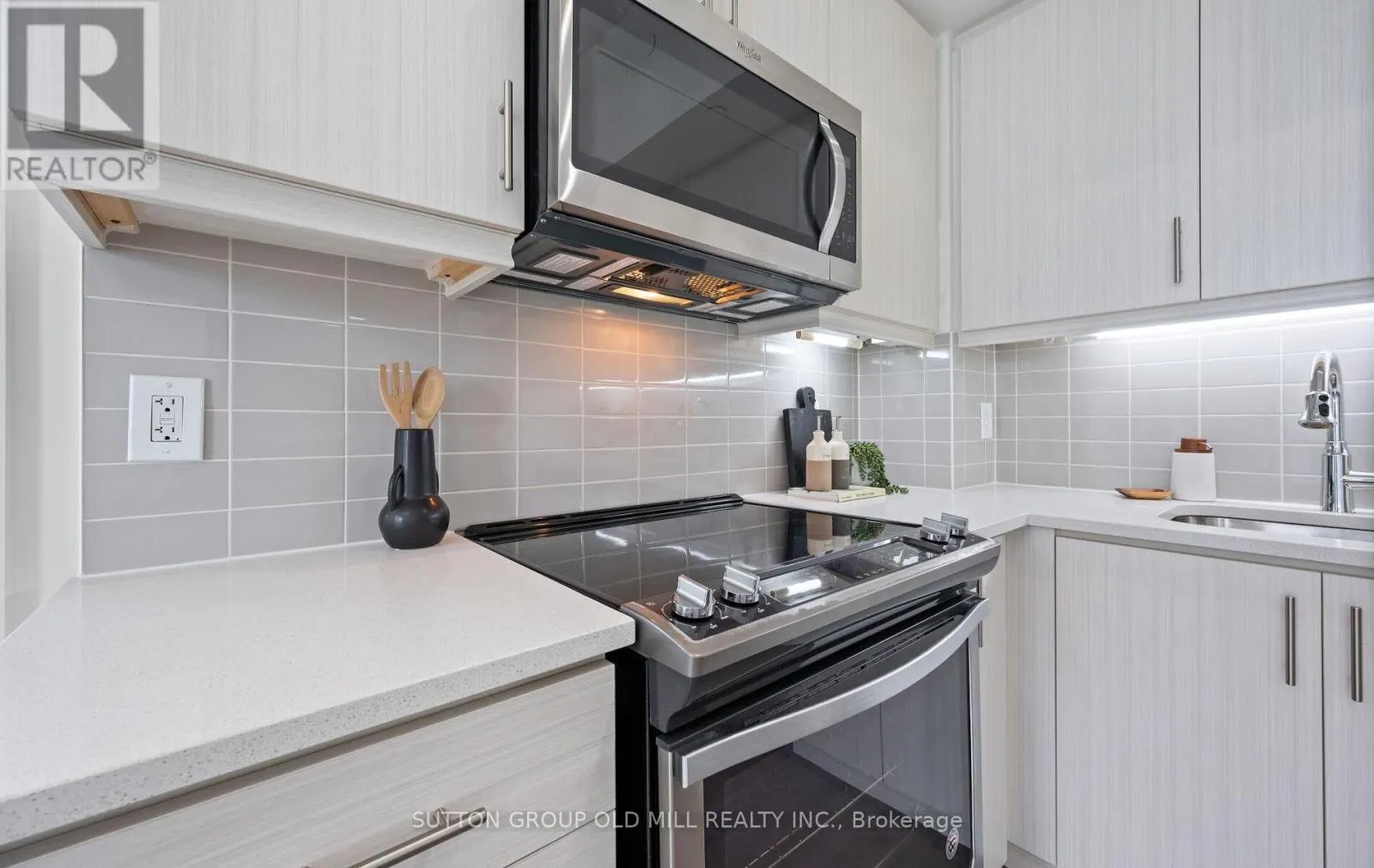 2308 - 17 ZORRA STREET