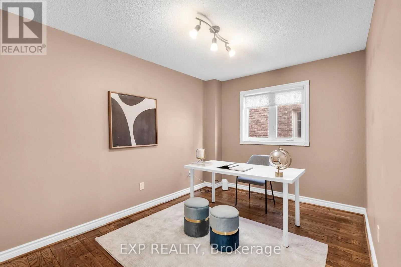 6045 ST. IVES WAY