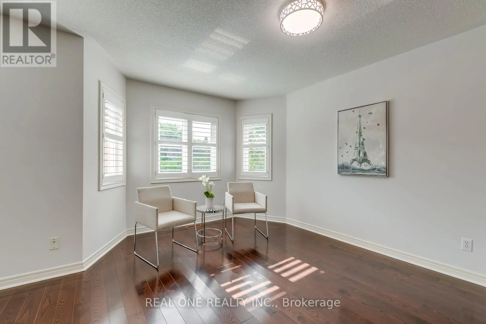1601 BAYSHIRE DRIVE