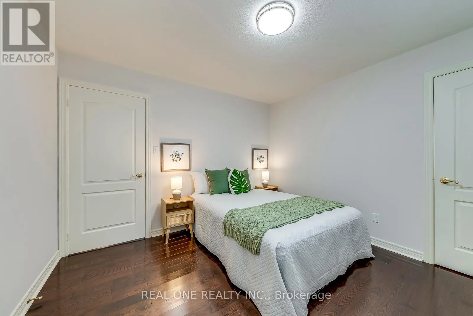 1601 BAYSHIRE DRIVE