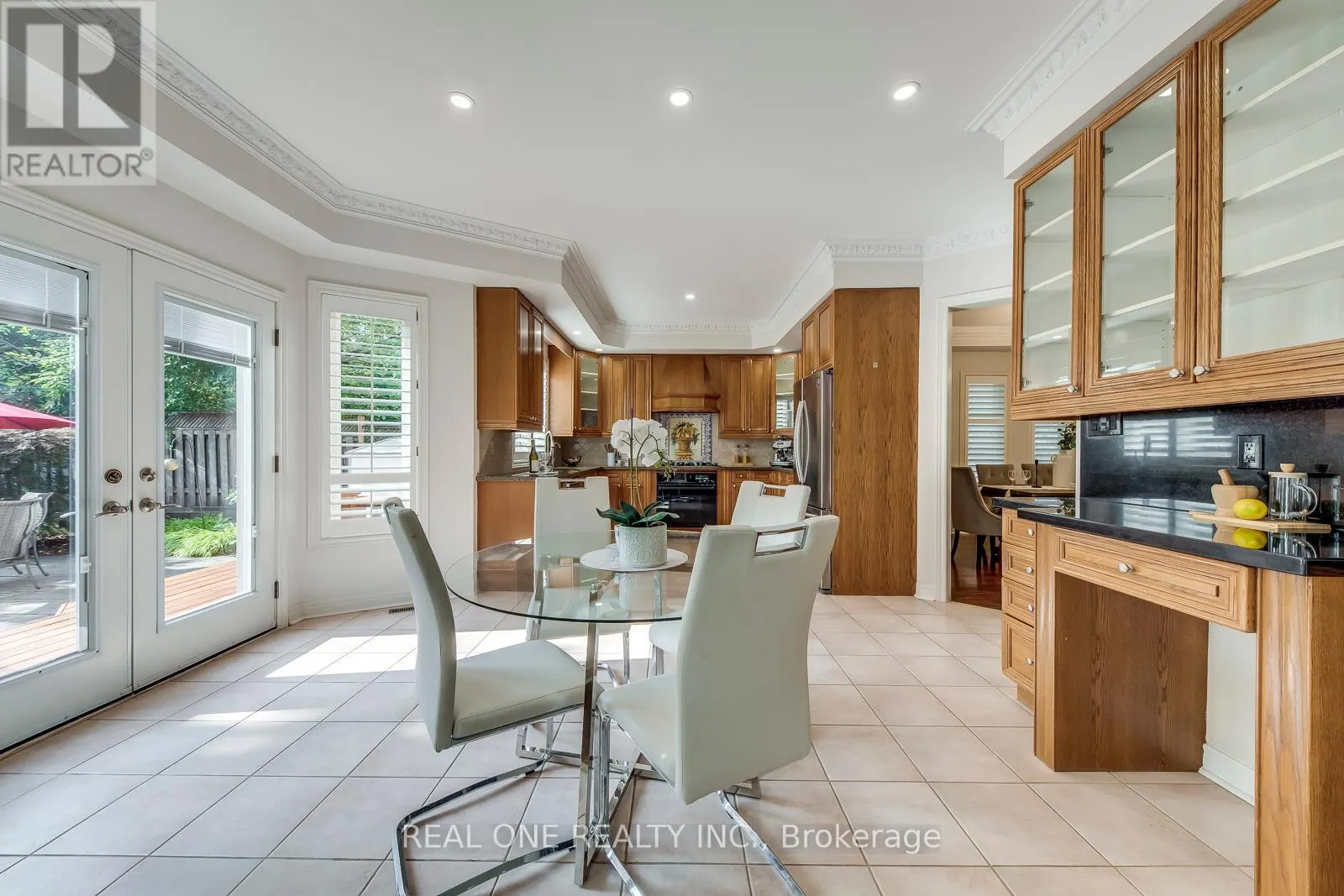 1601 BAYSHIRE DRIVE