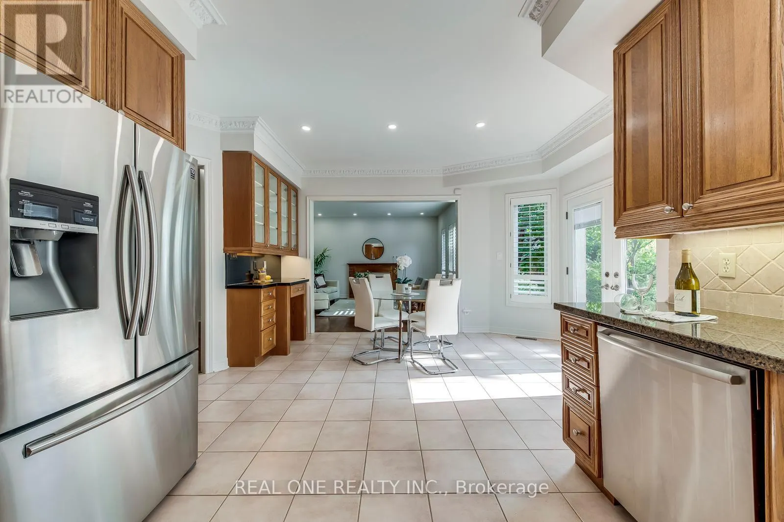 1601 BAYSHIRE DRIVE