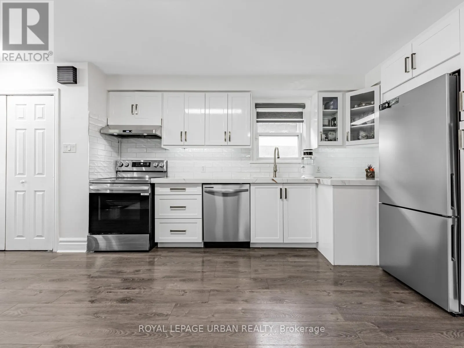 15 MAPLE BUSH AVENUE