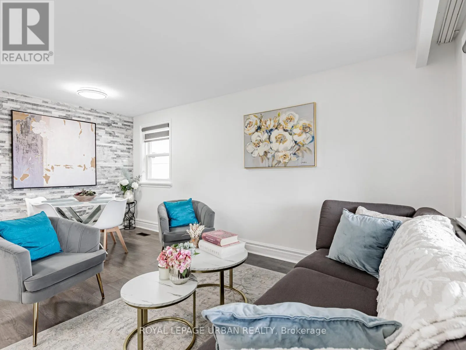 15 MAPLE BUSH AVENUE