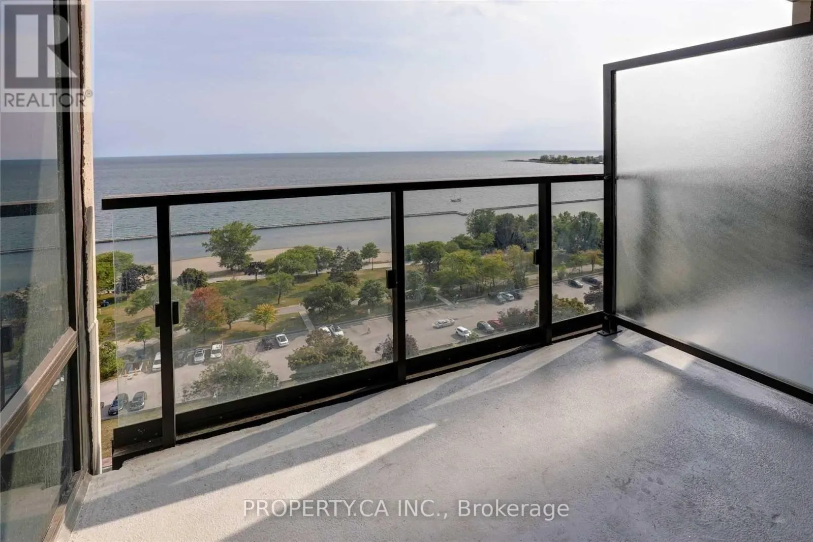 1808 - 1926 LAKE SHORE BOULEVARD W
