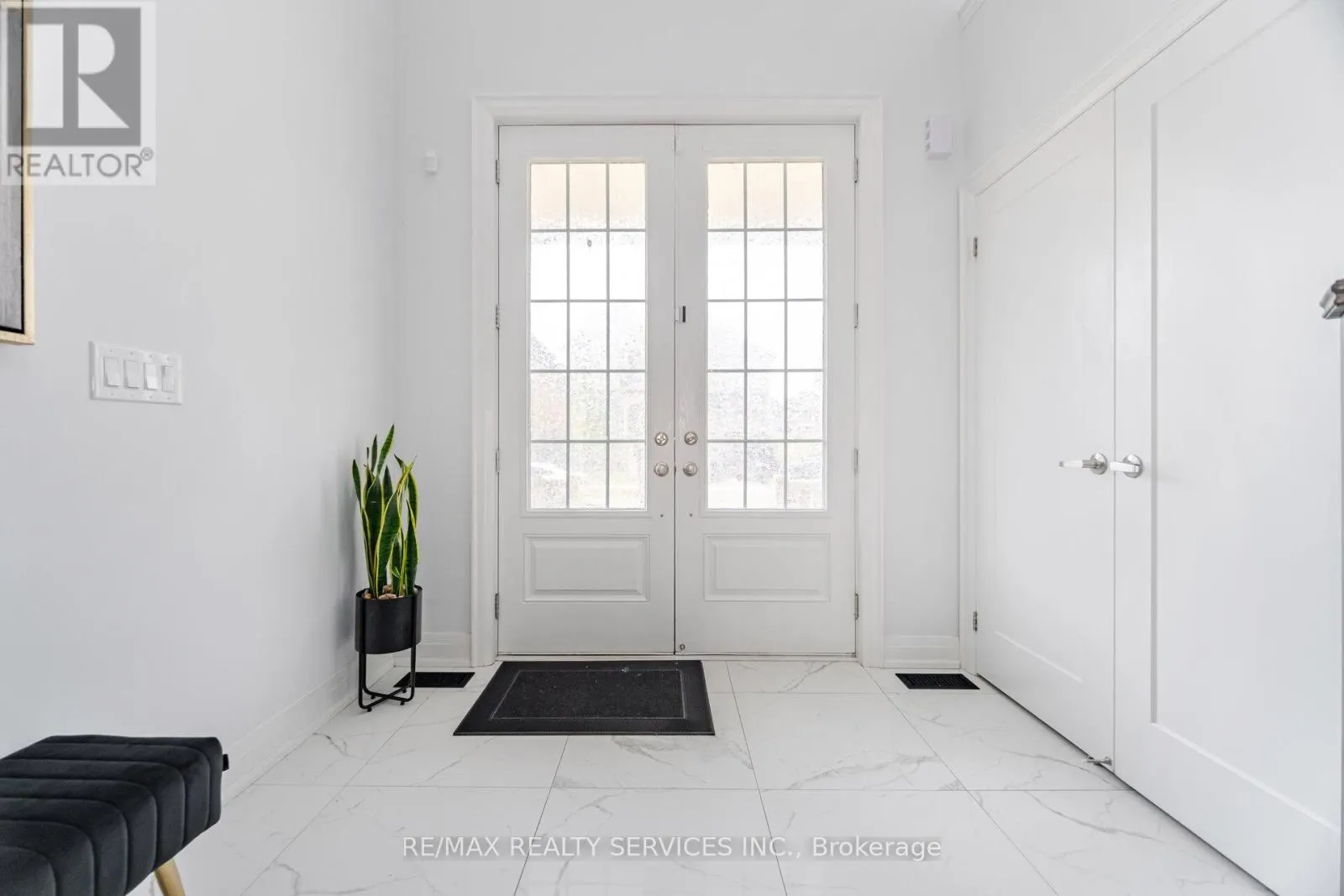 49 PUFFIN CRESCENT
