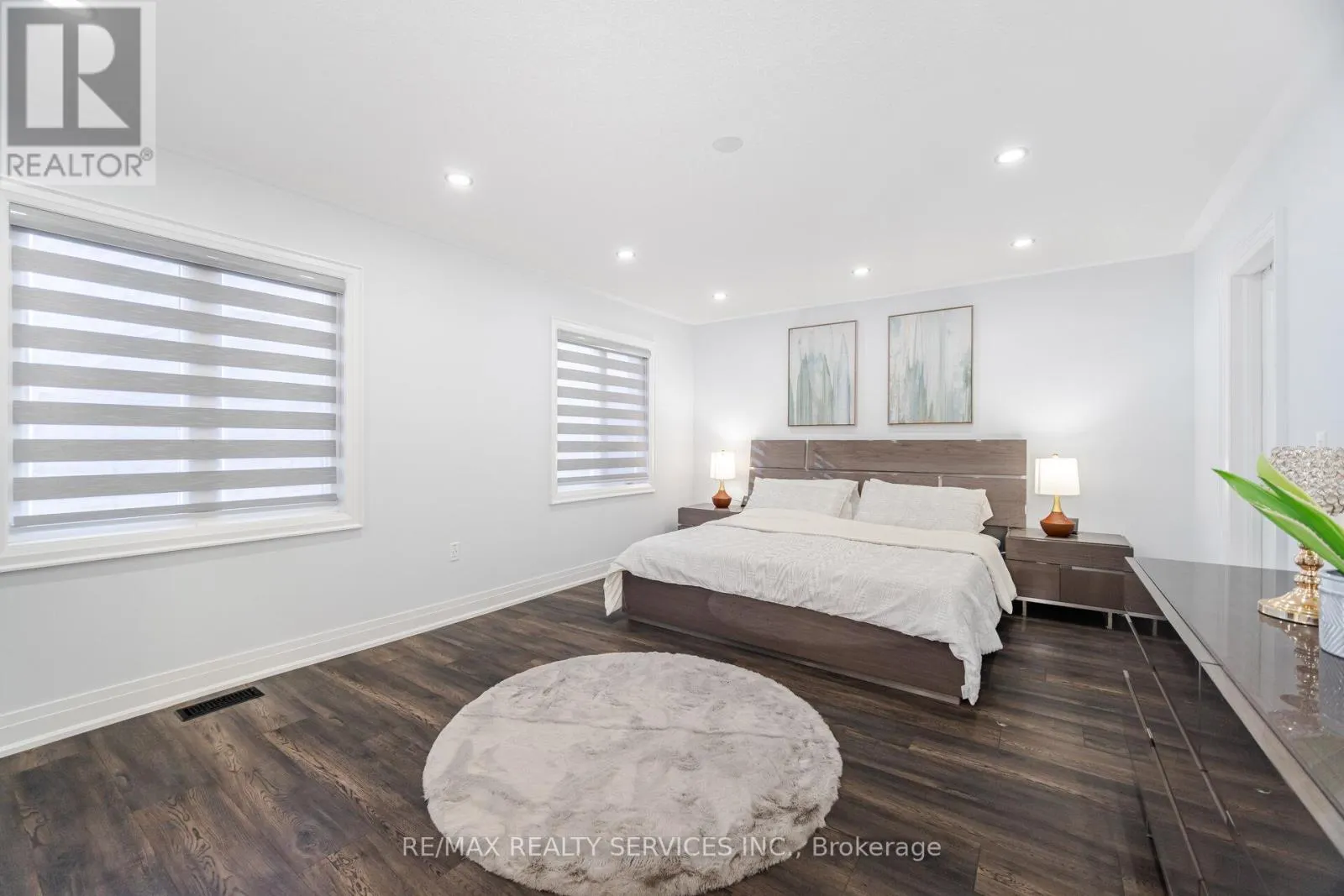 49 PUFFIN CRESCENT