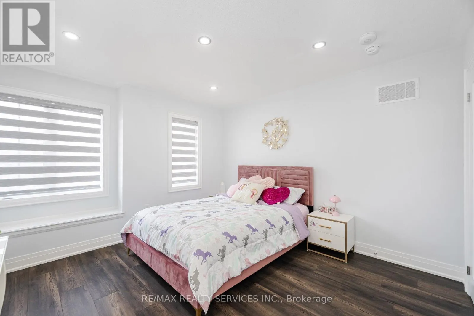 49 PUFFIN CRESCENT