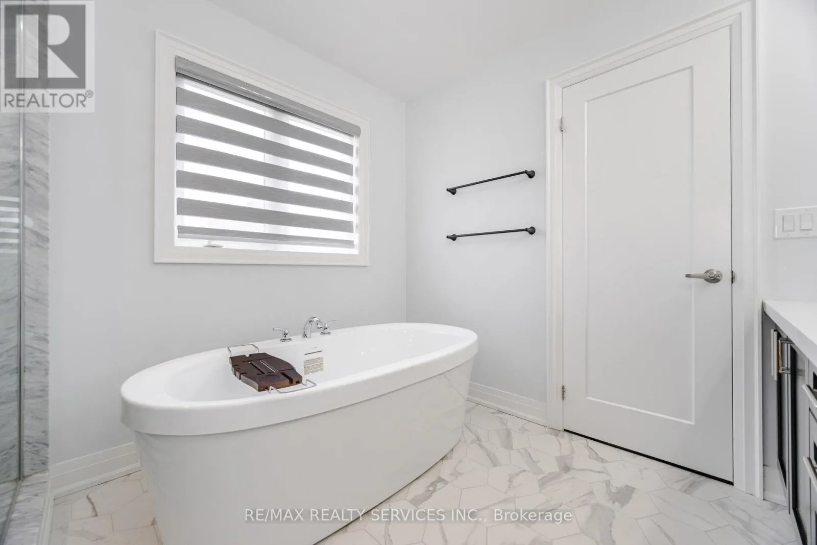 49 PUFFIN CRESCENT