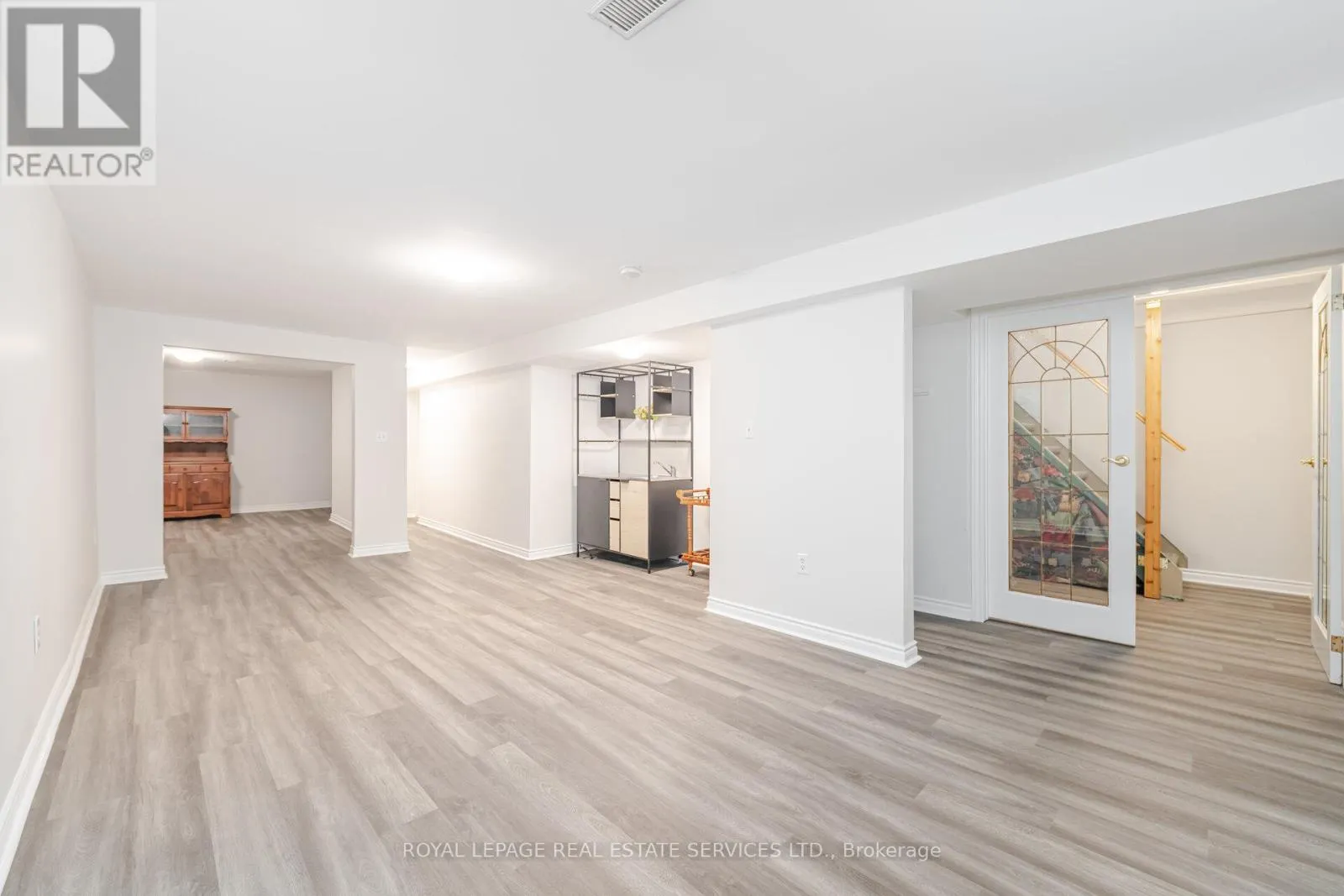 24 BELMONT DRIVE