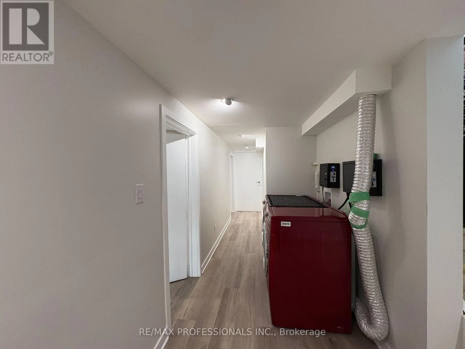 2 - 130 DUNCANWOOD DRIVE