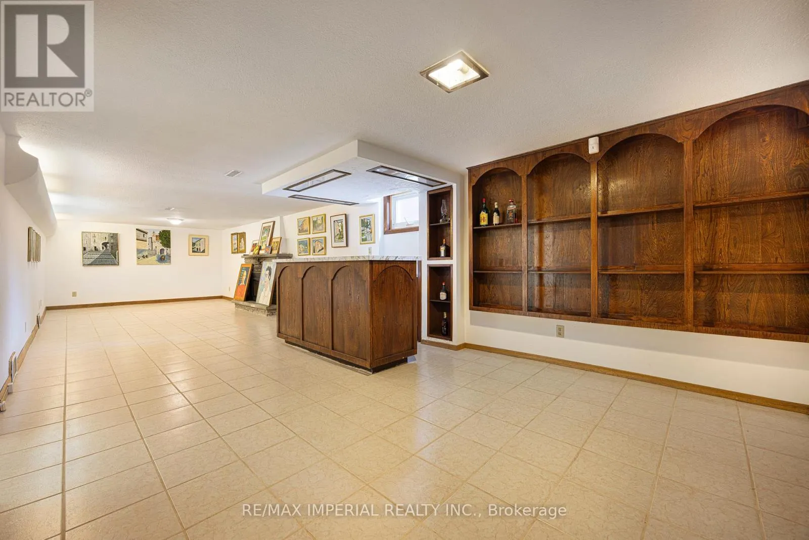 7 DODDINGTON DRIVE